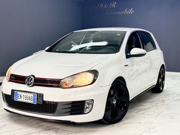 Volkswagen Golf GTI 2.0 TSI DSG 5p.