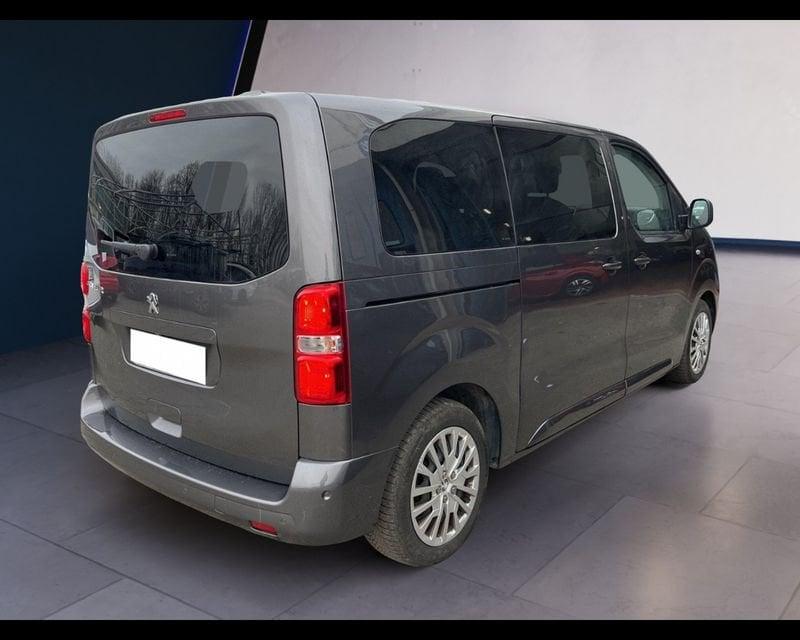 Peugeot e-Traveller e Traveller M1 std 136cv 75kWh Active