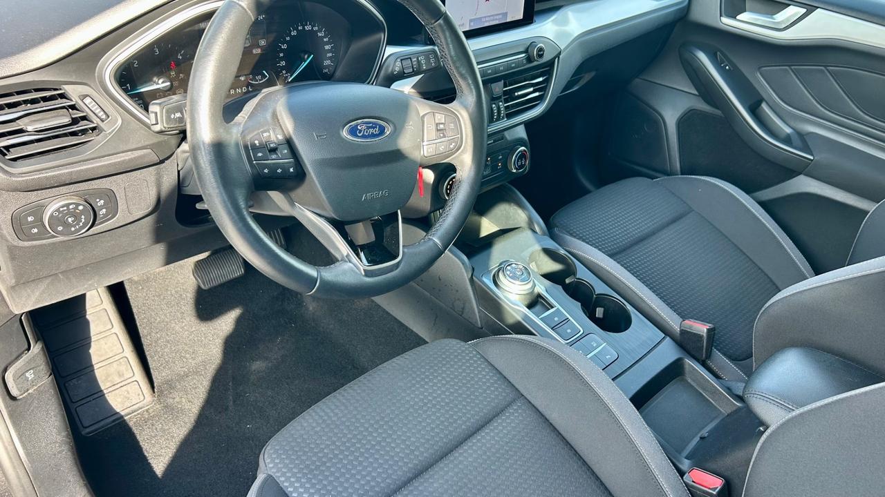 Ford Focus 1.5 EcoBlue 120 CV automatico 5p. ADATTA A NEOPATENTATI