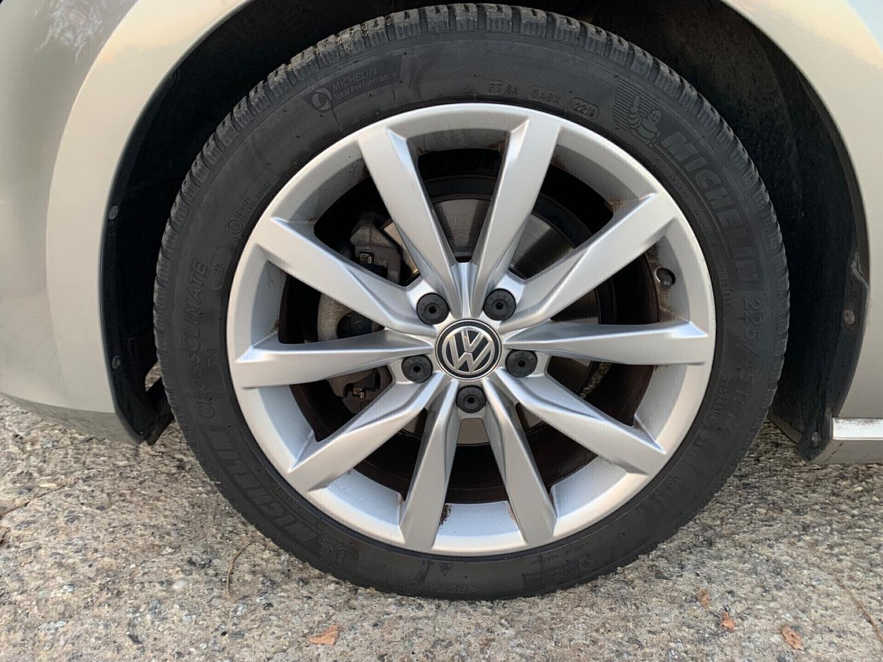 Volkswagen Golf 1.6 TDI 105 cv 5p. Highline BlueMotion Technology