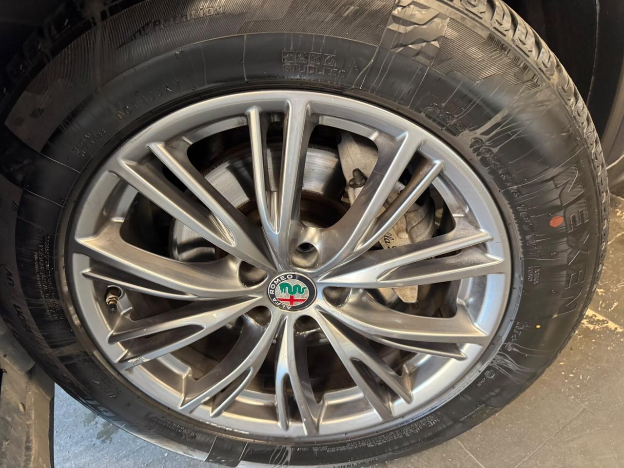 Alfa Romeo Stelvio 2.2 Turbodiesel 210 CV AT8 Q4 Executive