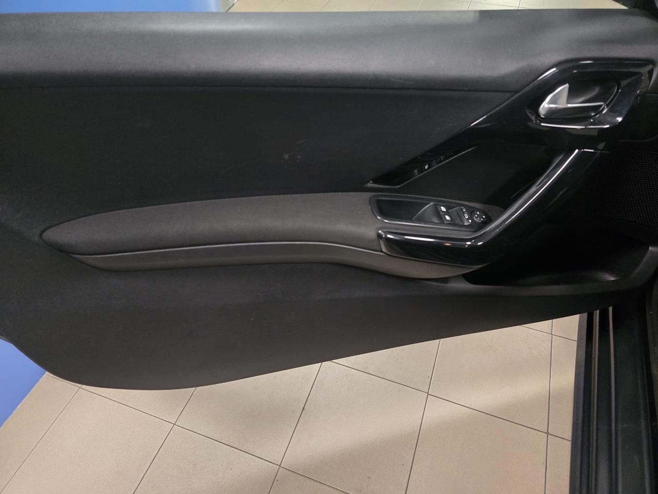 Peugeot 208 1.4 VTi 95 CV 3p. Allure