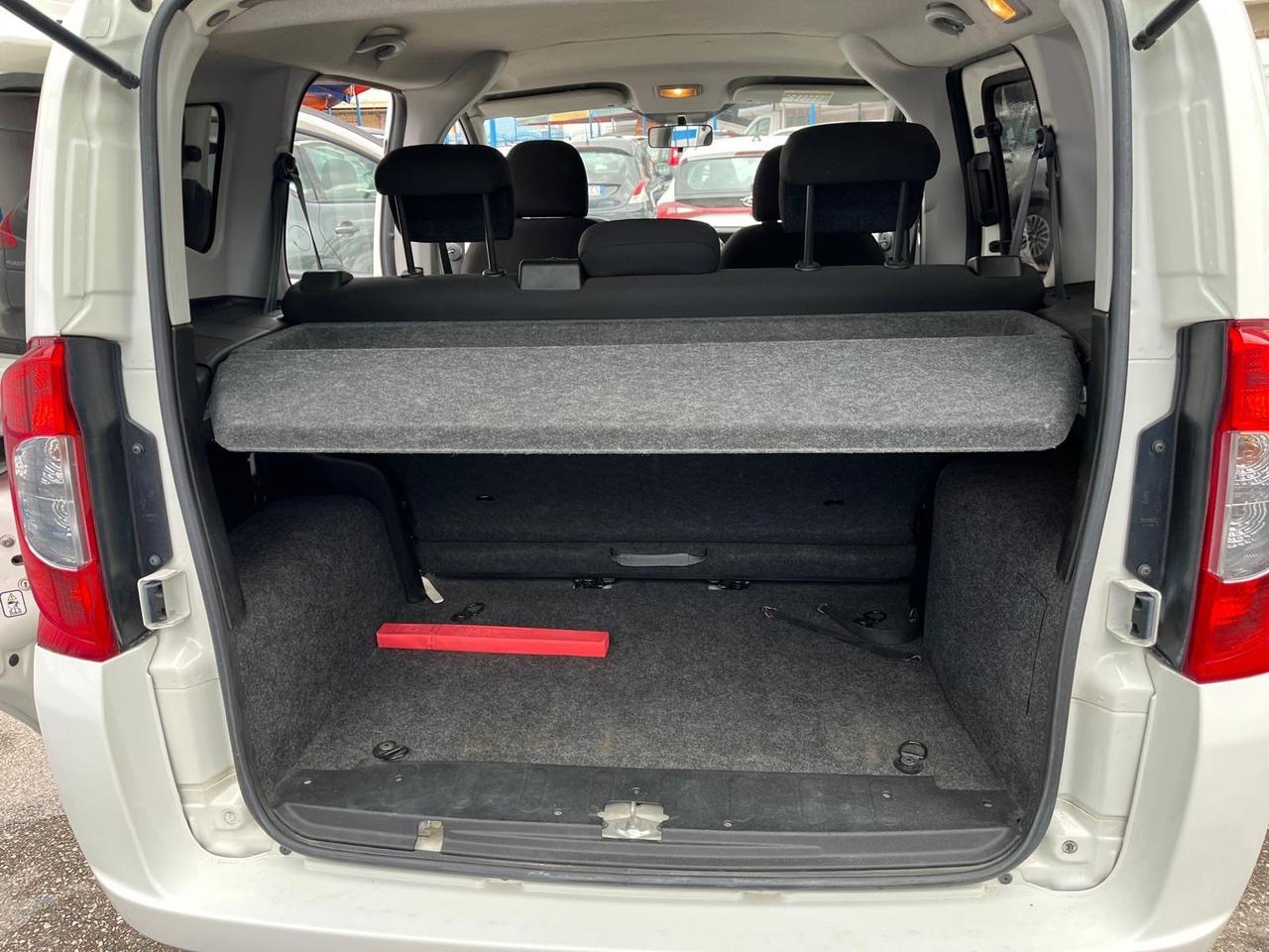 Fiat qubo -5P -1.3 mjt/75cv-full-2011