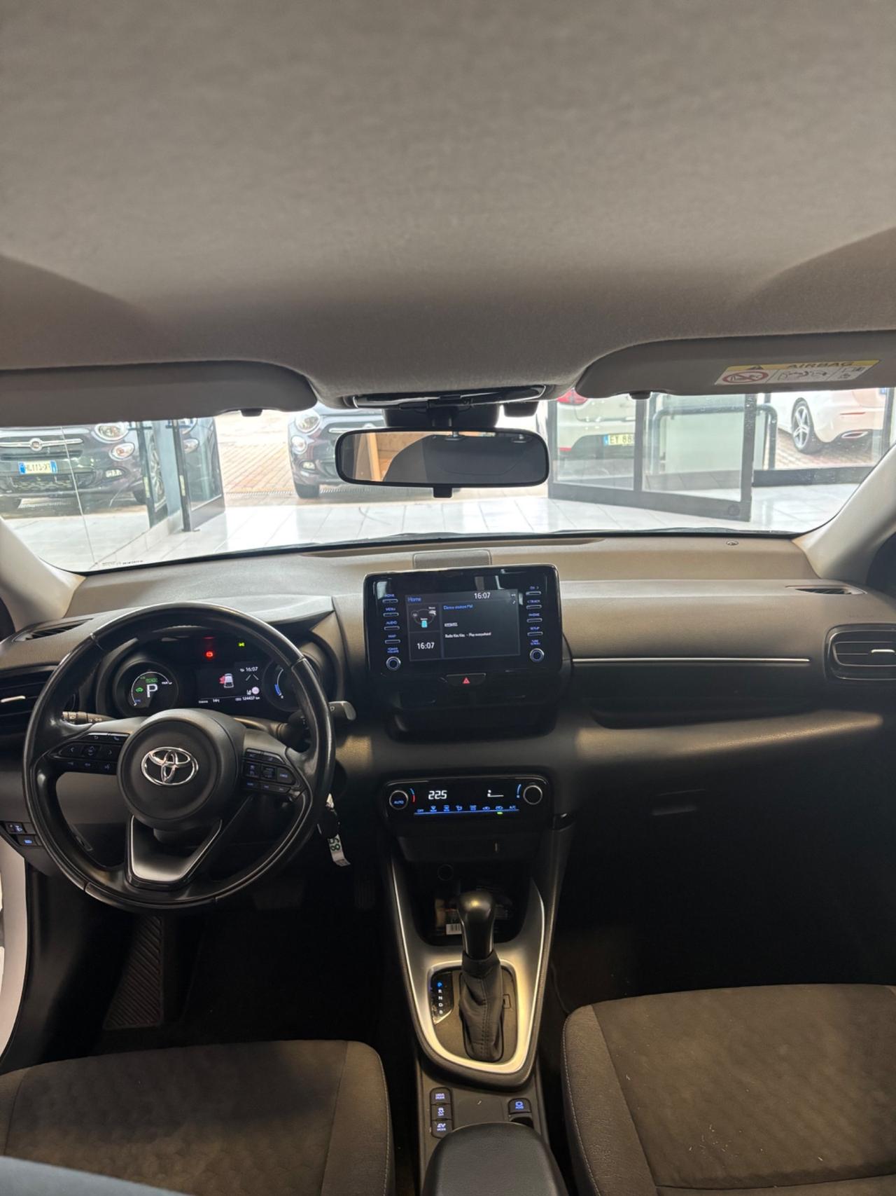 Toyota Yaris 1.5 Hybrid 5 porte Lounge