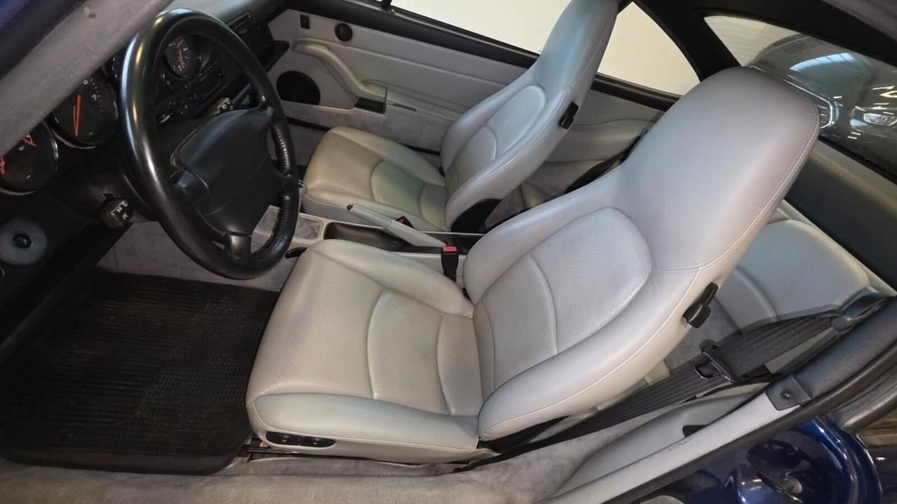 Porsche 993 Carrera 2 BLUE IRIS NAZIONALE 1994