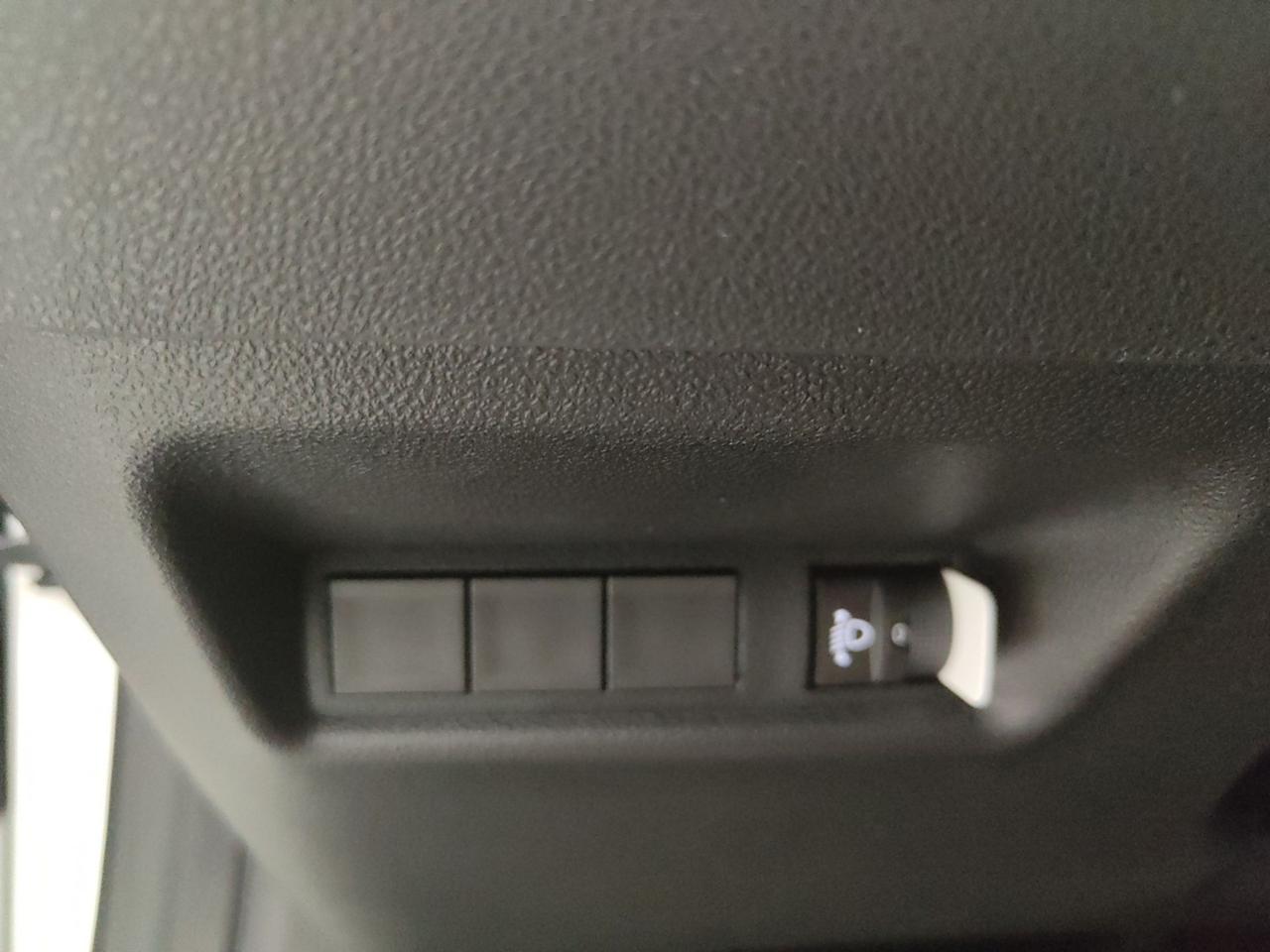 FIAT 600 IV 2023 1.2 MHEV 110CV DCT