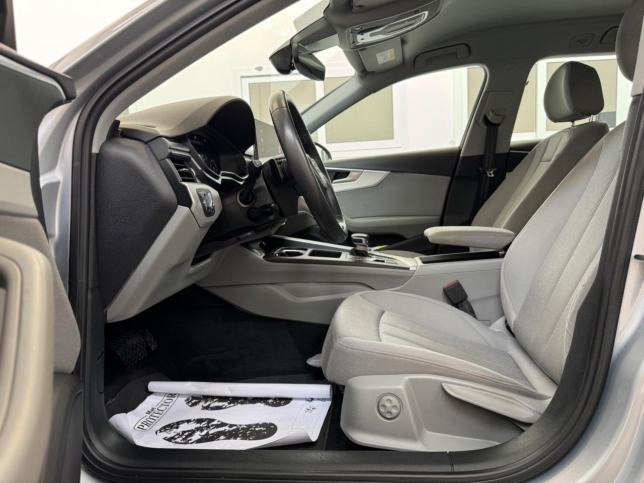 Audi A4 Avant 30 TDI/136 CV S tronic Business Advanced