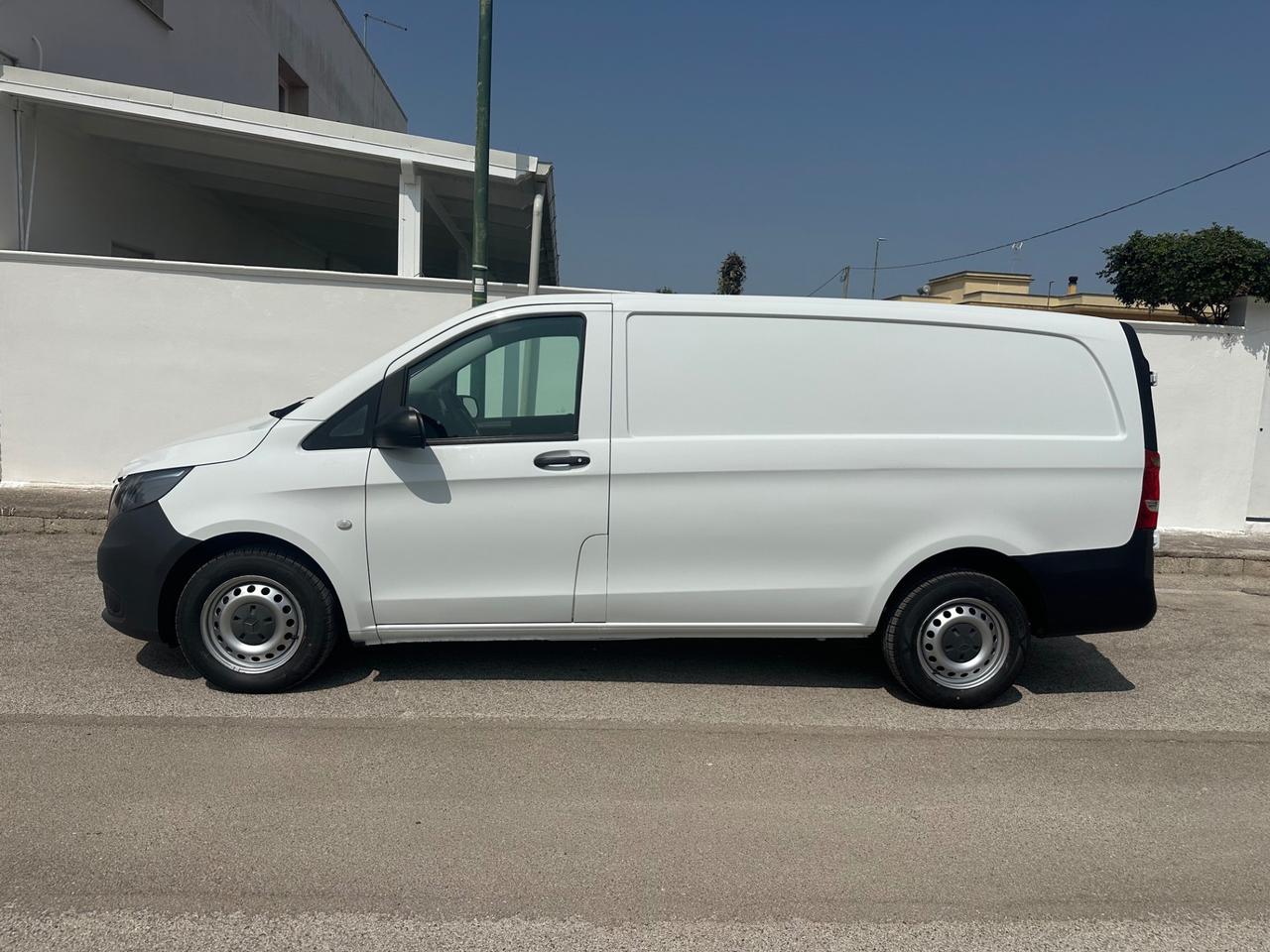 MERCEDES Vito vito 111 cdi long E6