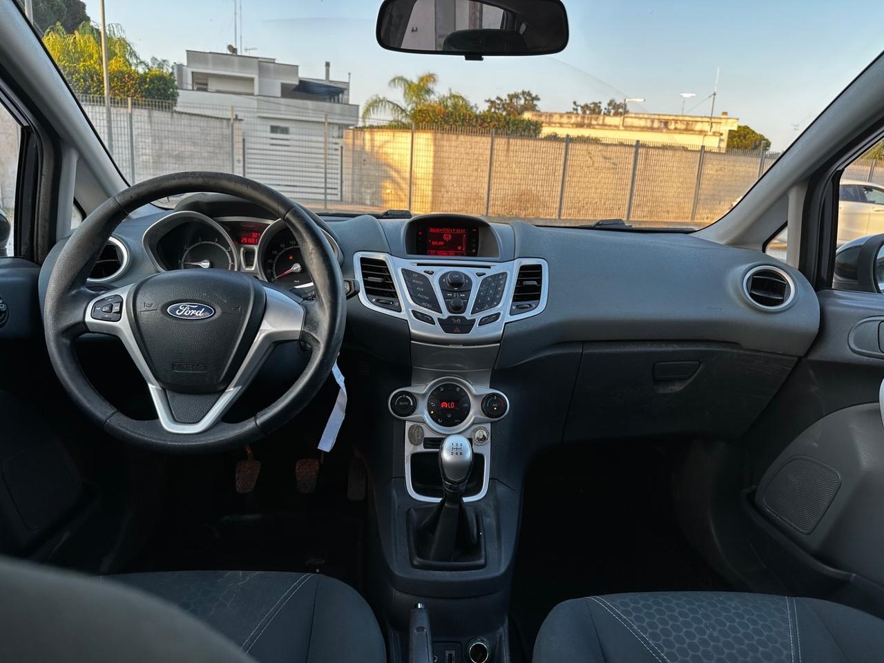 Ford Fiesta 1.2 82 CV 5 porte Titanium