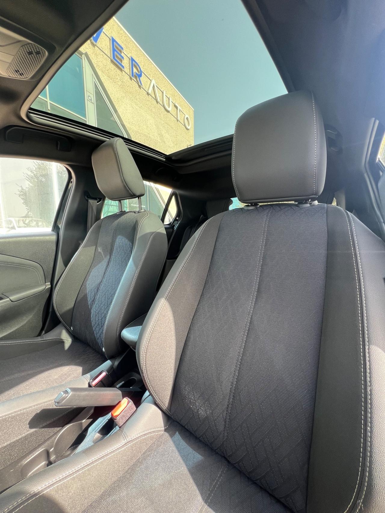 Opel Corsa 1.2 100CV GS - possibilità noleggio no scoring
