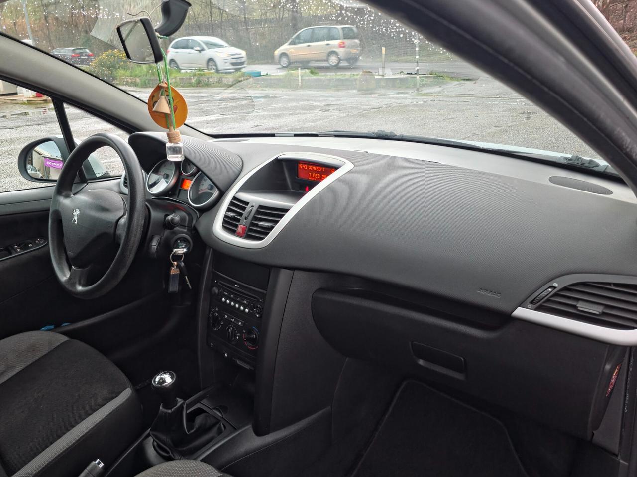 Peugeot 207 1.4 HDi 70CV 5p. ONE Line 2009-E4 Manuale NEO