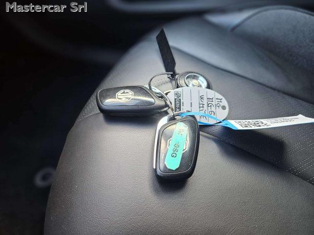 MG MG5 MG5 Luxury Long Range - GN040SG