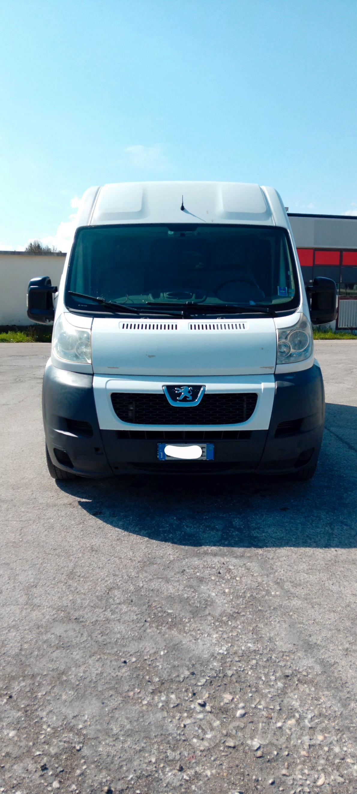 Peugeot boxer DIESEL E METANO 2011
