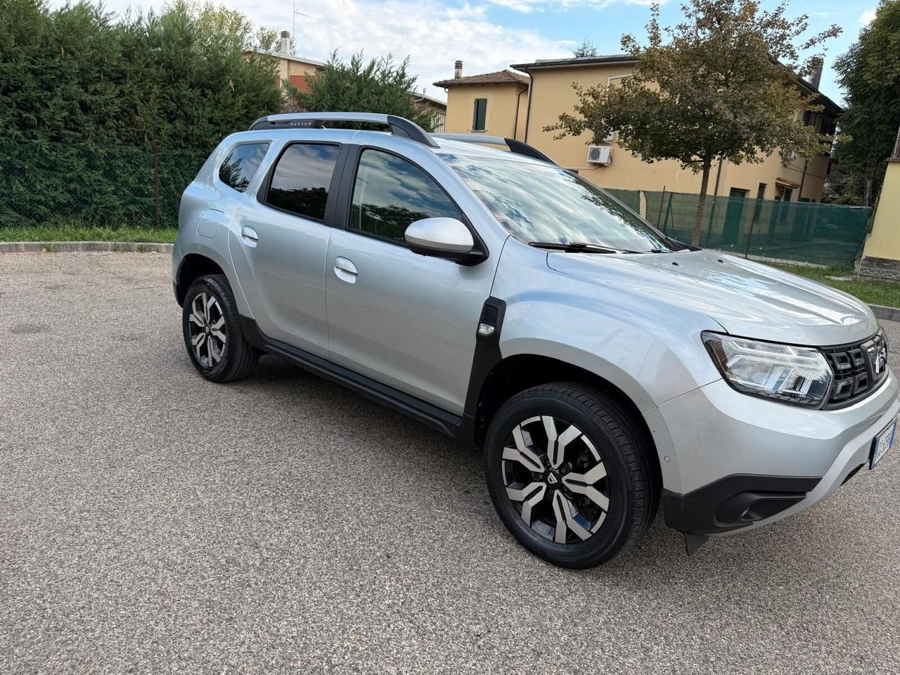 Dacia Duster 1.0 tce Gpl - NAV. - NEOP. - 12 MESI DI GARANZIA -