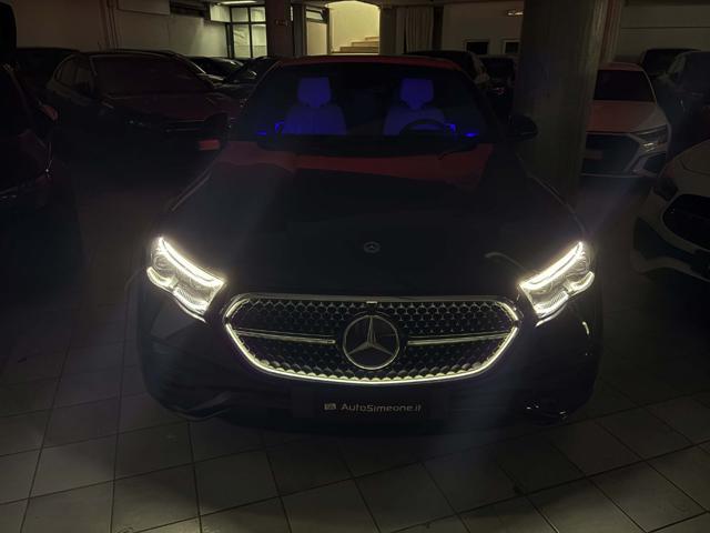 MERCEDES-BENZ E 300 de hybrid EQ 4Matic AMG Line Premium.