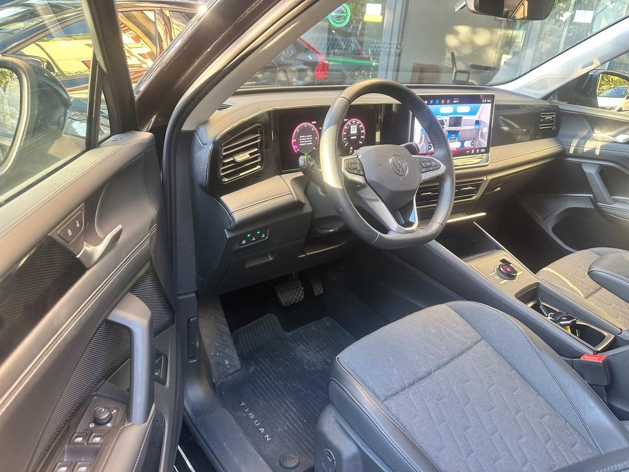 Volkswagen Tiguan 2.0 TDI 150 CV DSG R-Line Plus