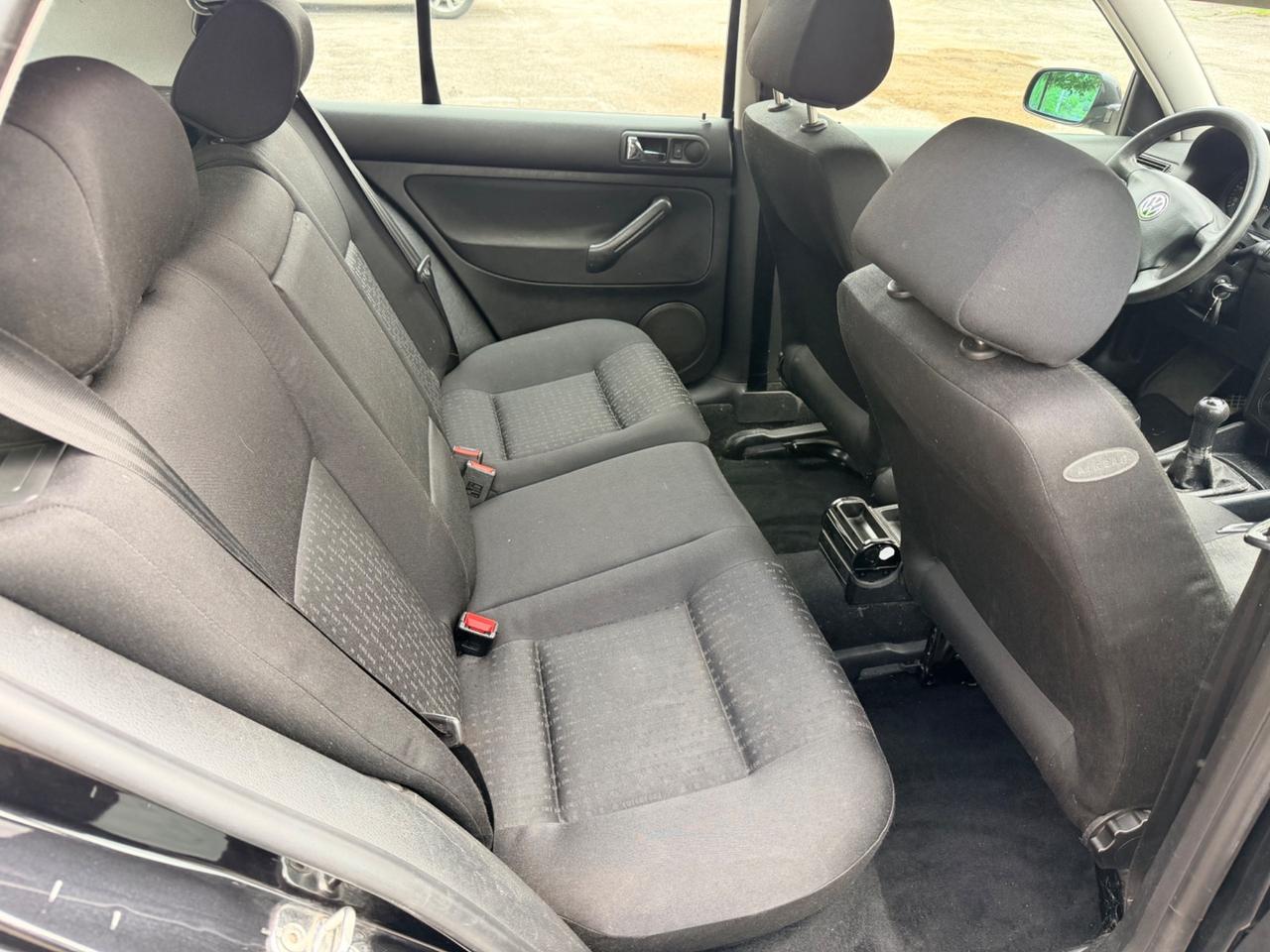 Volkswagen Golf 1.9TDl 90cv 5porte