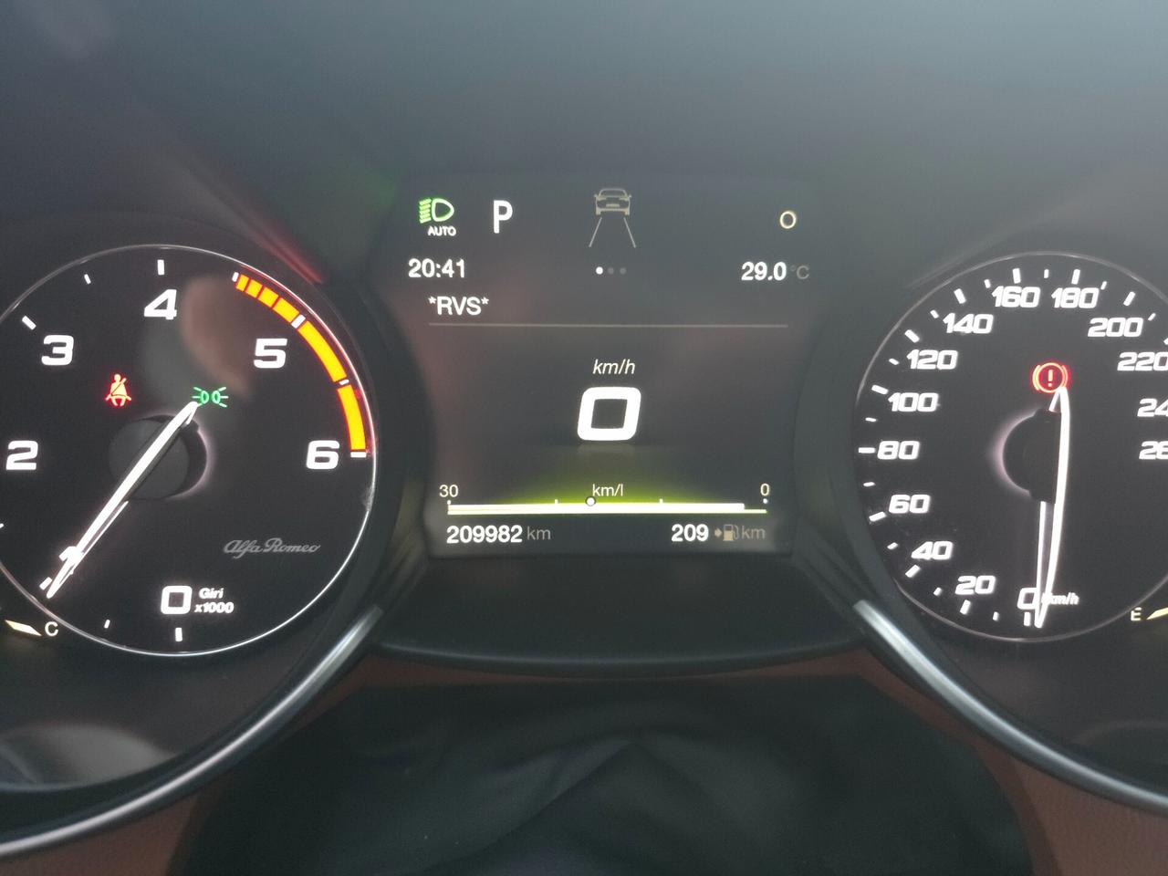 Alfa Romeo Giulia 2.2 Turbodiesel 210 CV AT8 AWD Q4 Veloce