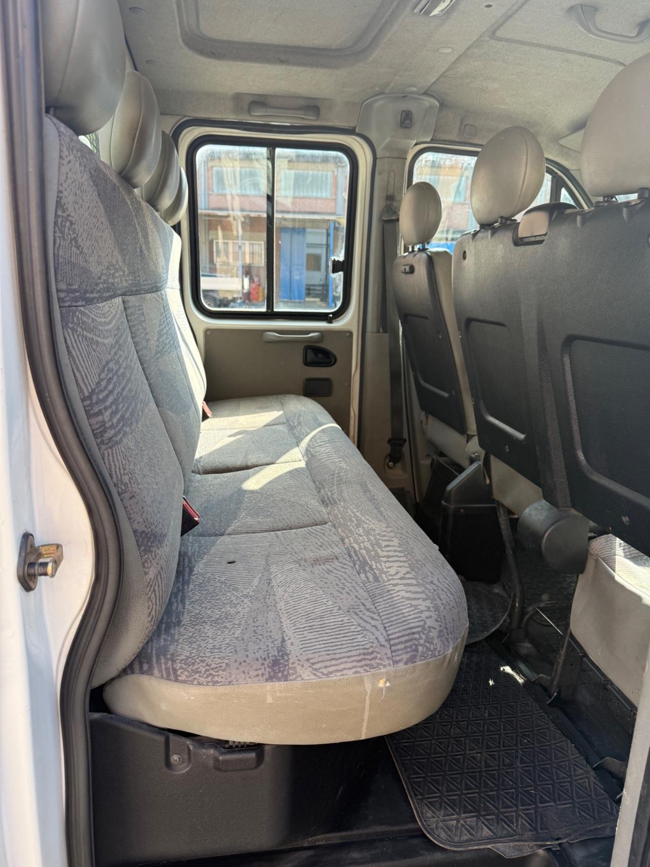 Renault Master 7 posti ribaltabile