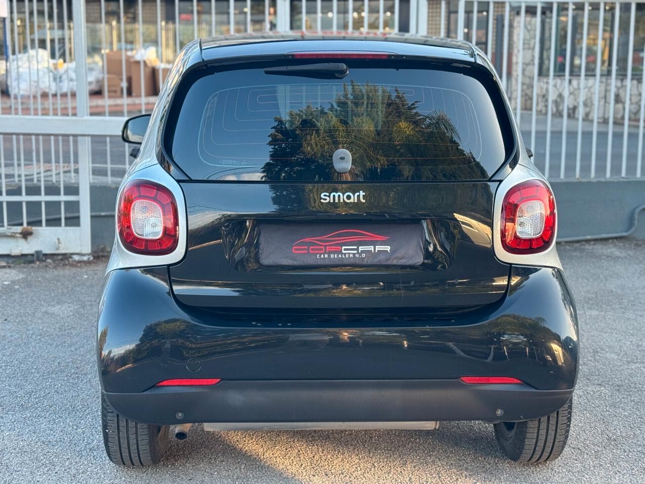 Smart ForTwo 70 1.0 Passion LED NAVI TETTO 2017