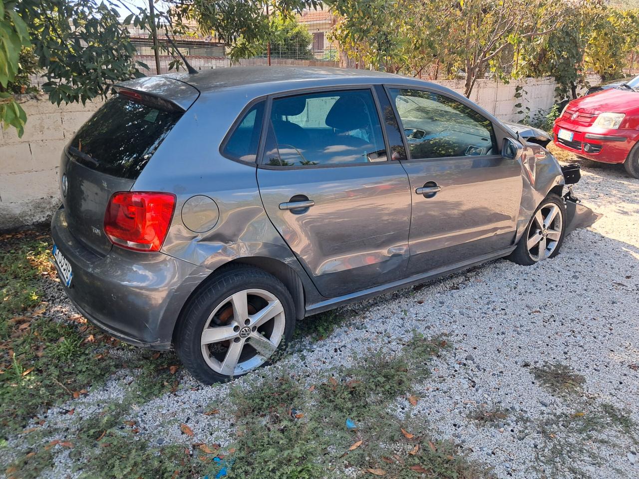 Volkswagen Polo 1.6 TDI 90CV DSG incidentata