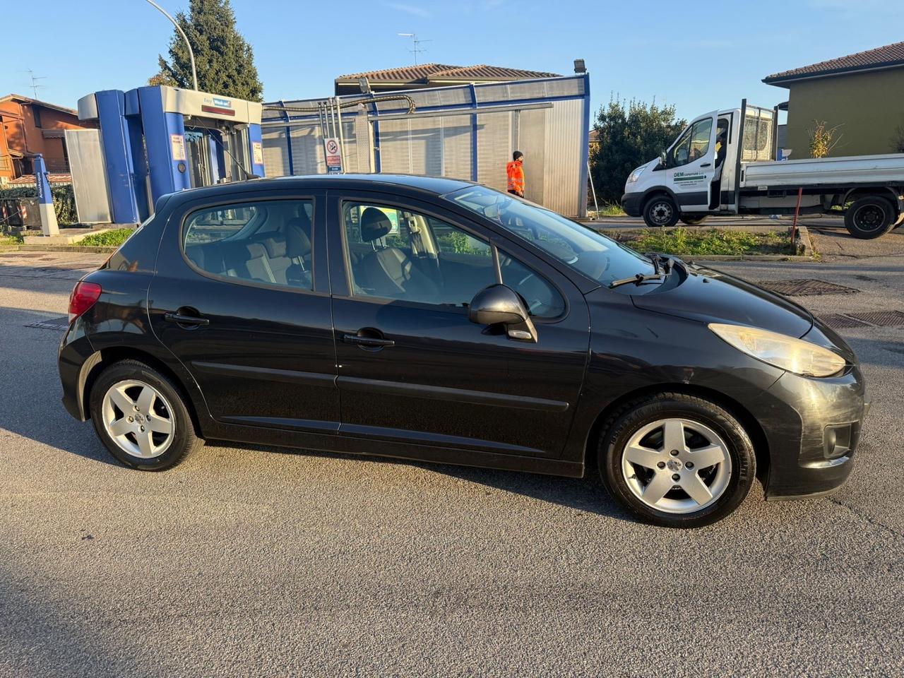 Peugeot 207 1.4 8V 75CV 5p. Energie Sport ECO GPL
