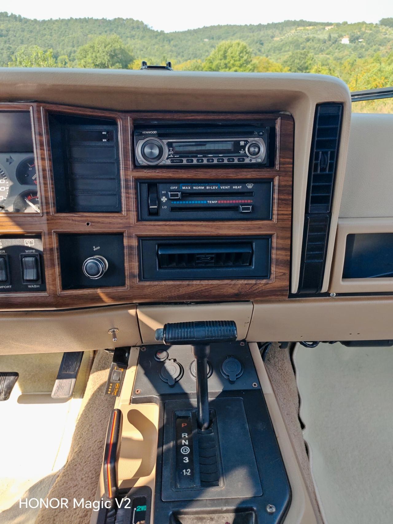 Jeep Cherokee 4.0 BRAIRWOOD (RARISSIMA)