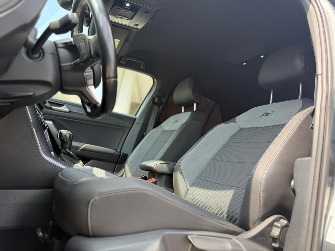 Volkswagen T-Roc 1.5 TSI ACT DSG R-LINE Business BlueMotion Technology