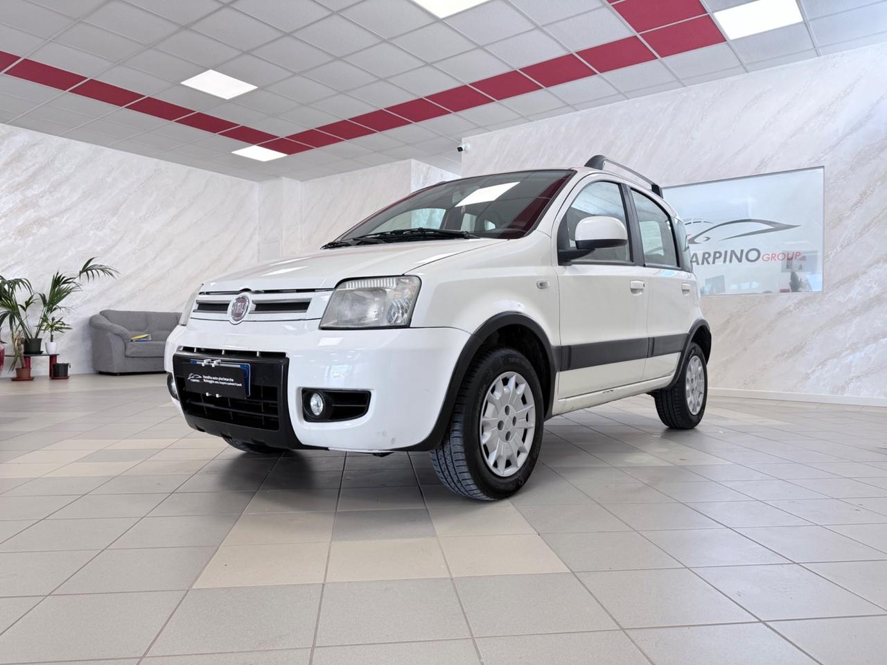 Fiat Panda 1.3 MJT 16V DPF 4x4 Climbing