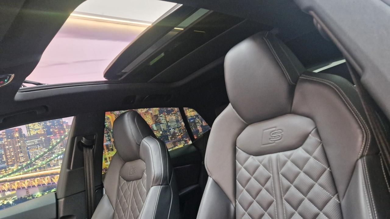 Audi Q8 50 TDI 286 CV quattro s line tetto apribile