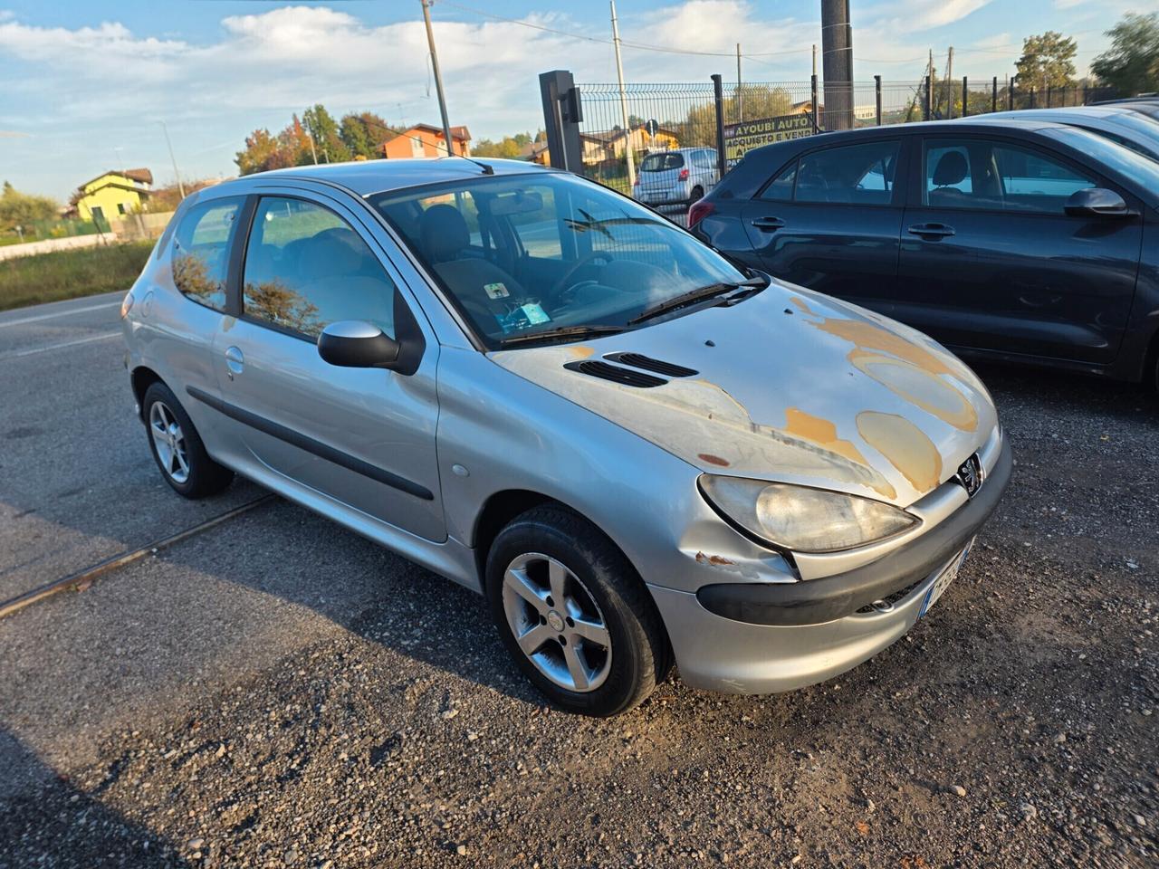 Peugeot 206 1.1 3p. XT