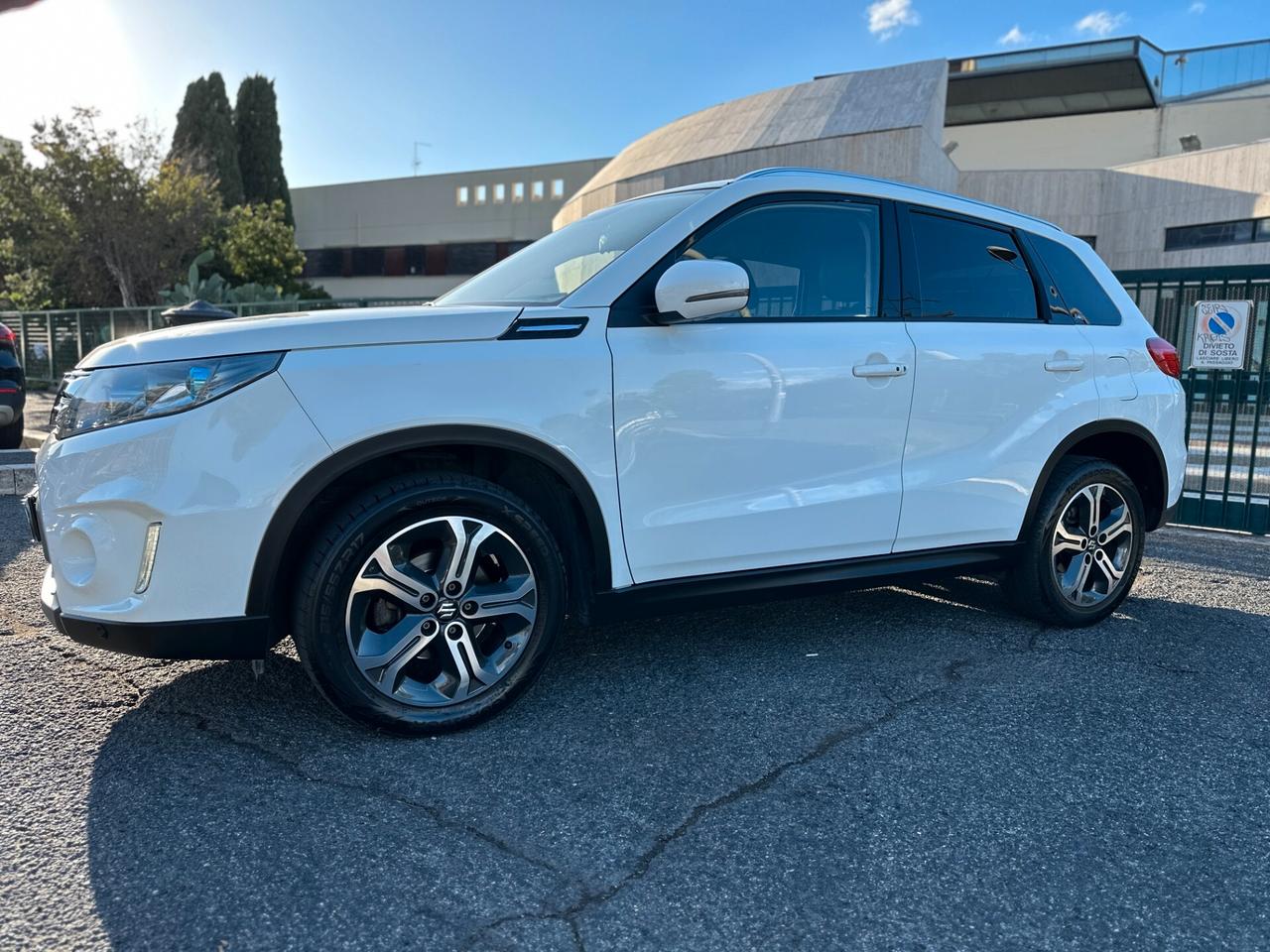 Suzuki Vitara 1.6d 120cv Euro 6 V-Top UNIPRO