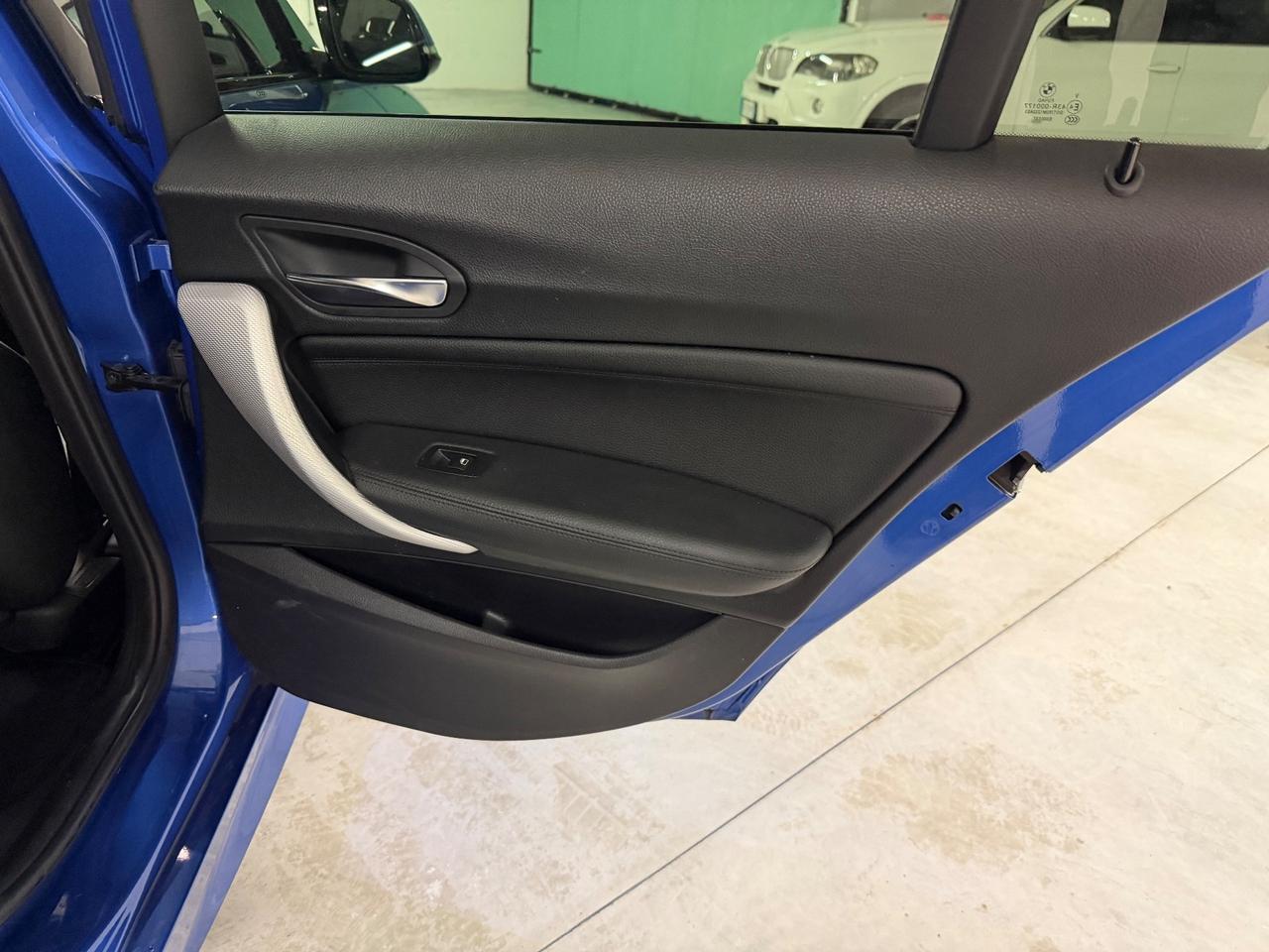 Bmw 118 118d 5p. Msport