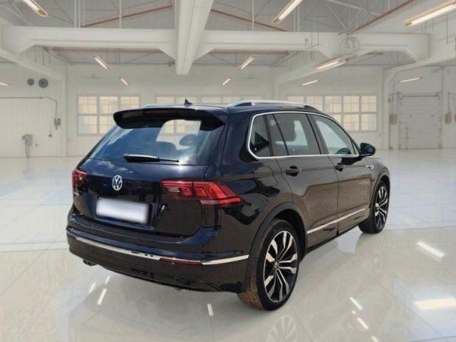 VOLKSWAGEN Tiguan 2.0 TDI 150 CV SCR DSG R-Line