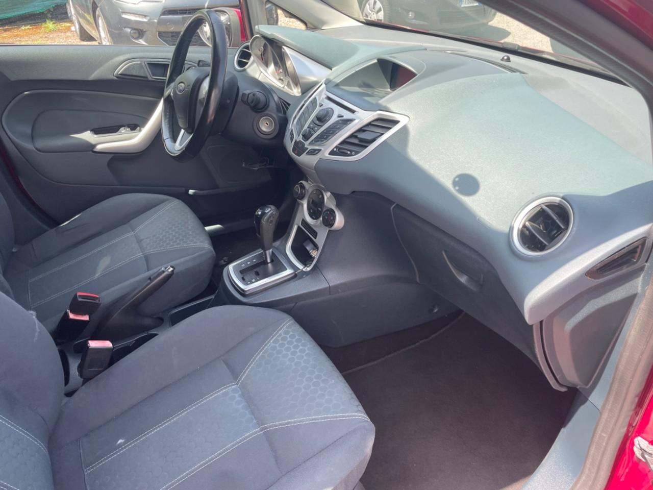 Ford Fiesta 1.4 96CV aut. 5 porte Titanium