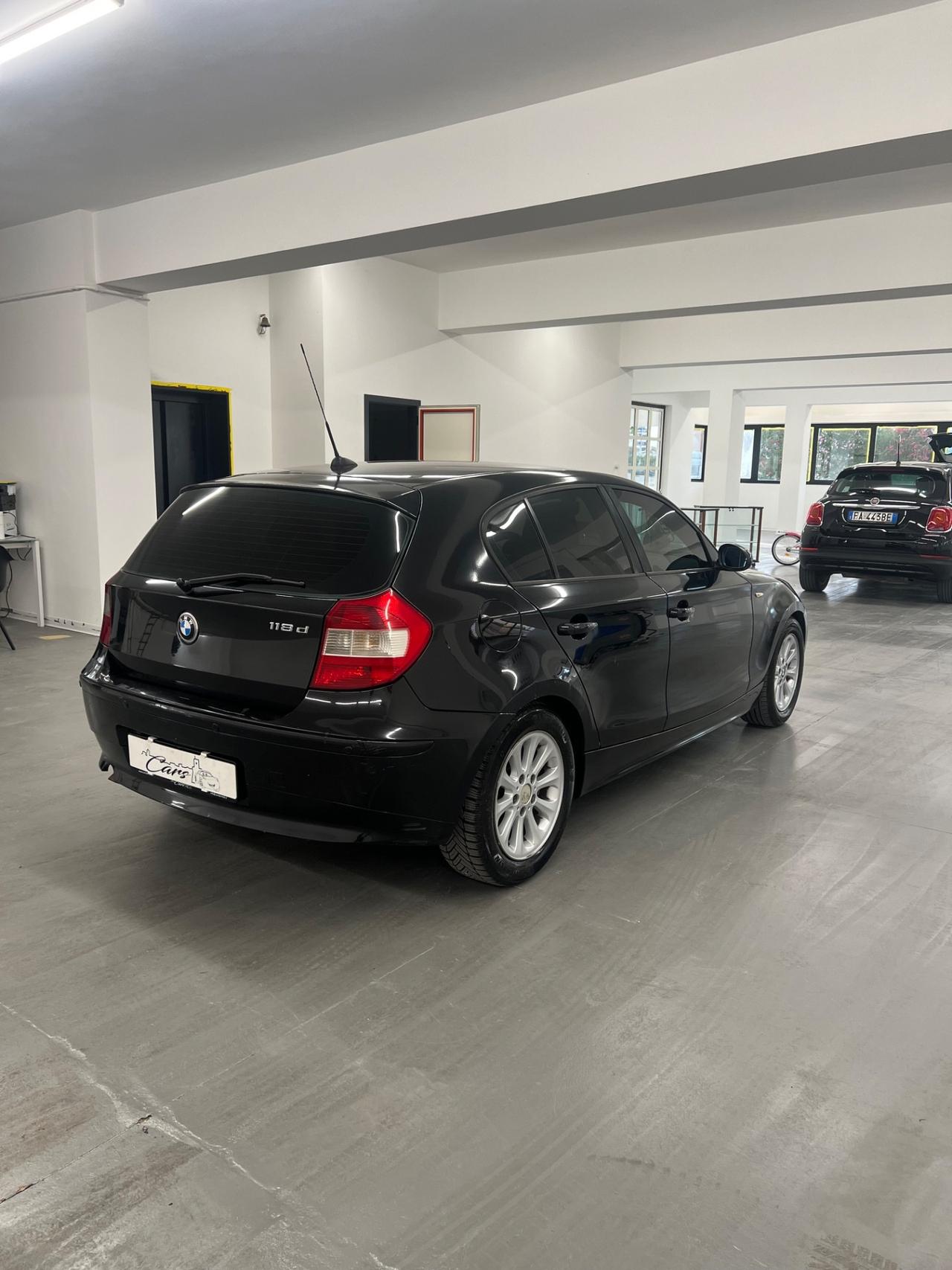 Bmw 118 118d cat 5 porte Eletta