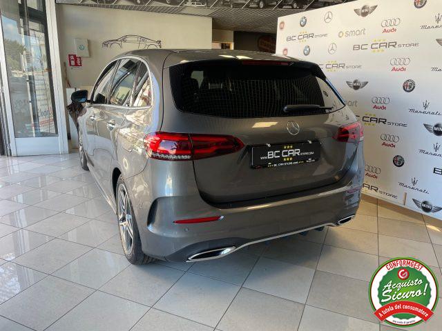 MERCEDES-BENZ B 180 d Auto Premium AMG *PACK LUCI