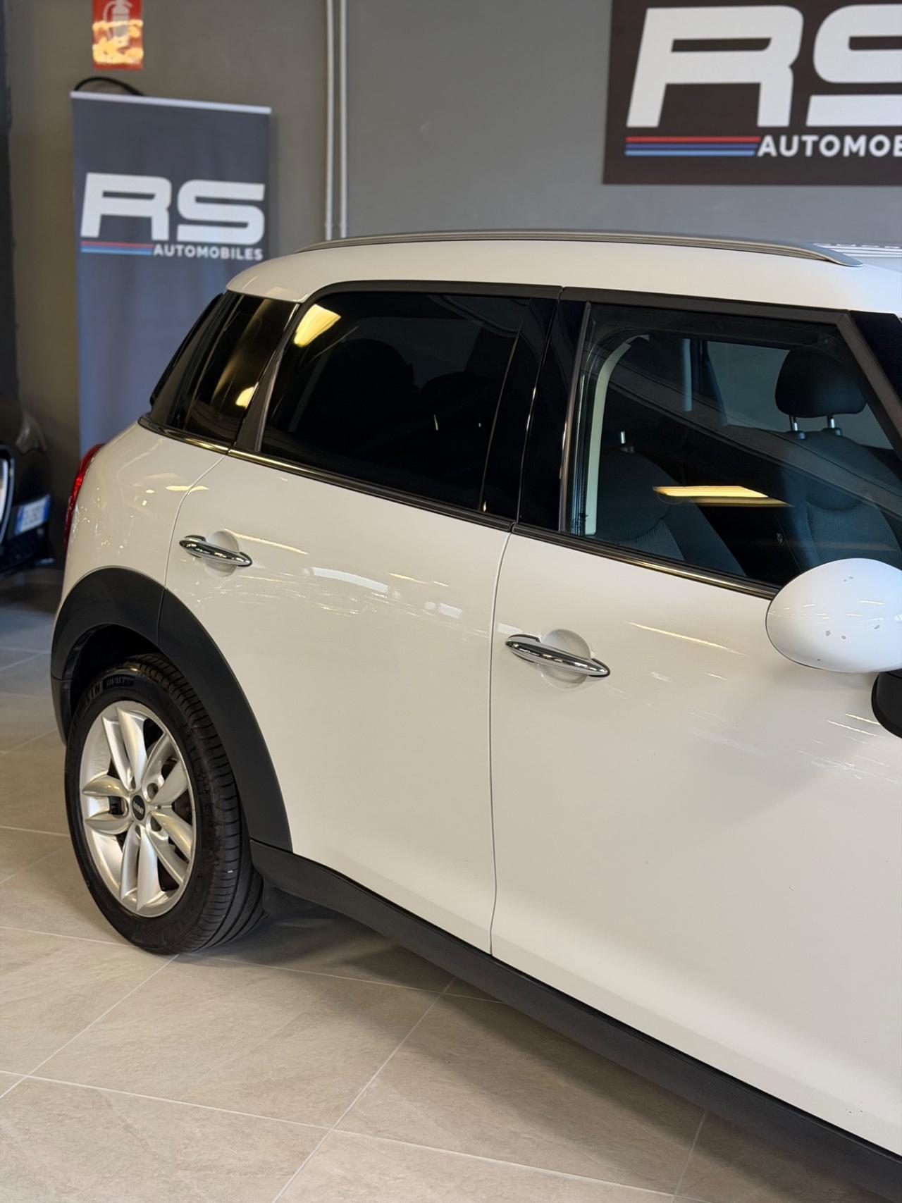 Mini COUNTRYMAN KMCERT GARANZ UNICOPR AUTOMAT
