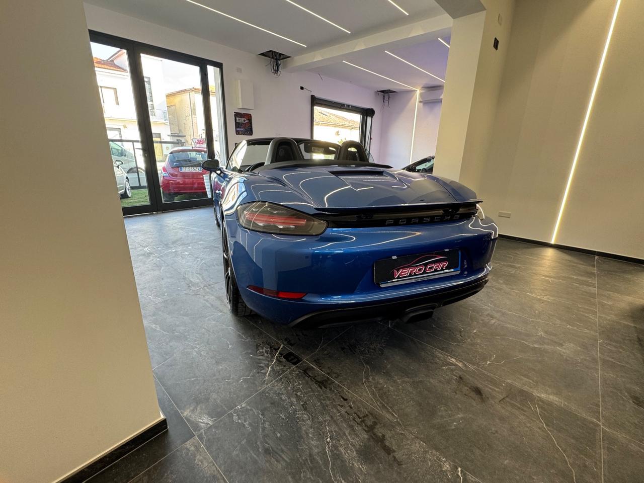 Porsche 718 Spyder Boxster 2.0