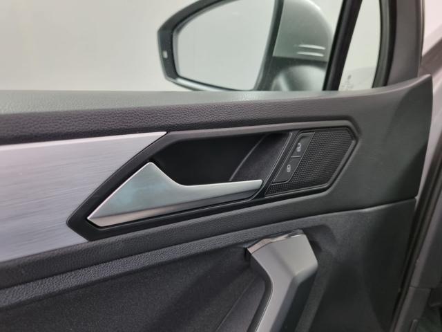 VOLKSWAGEN Tiguan 2.0 TDI SCR DSG 4MOTION Business BMT