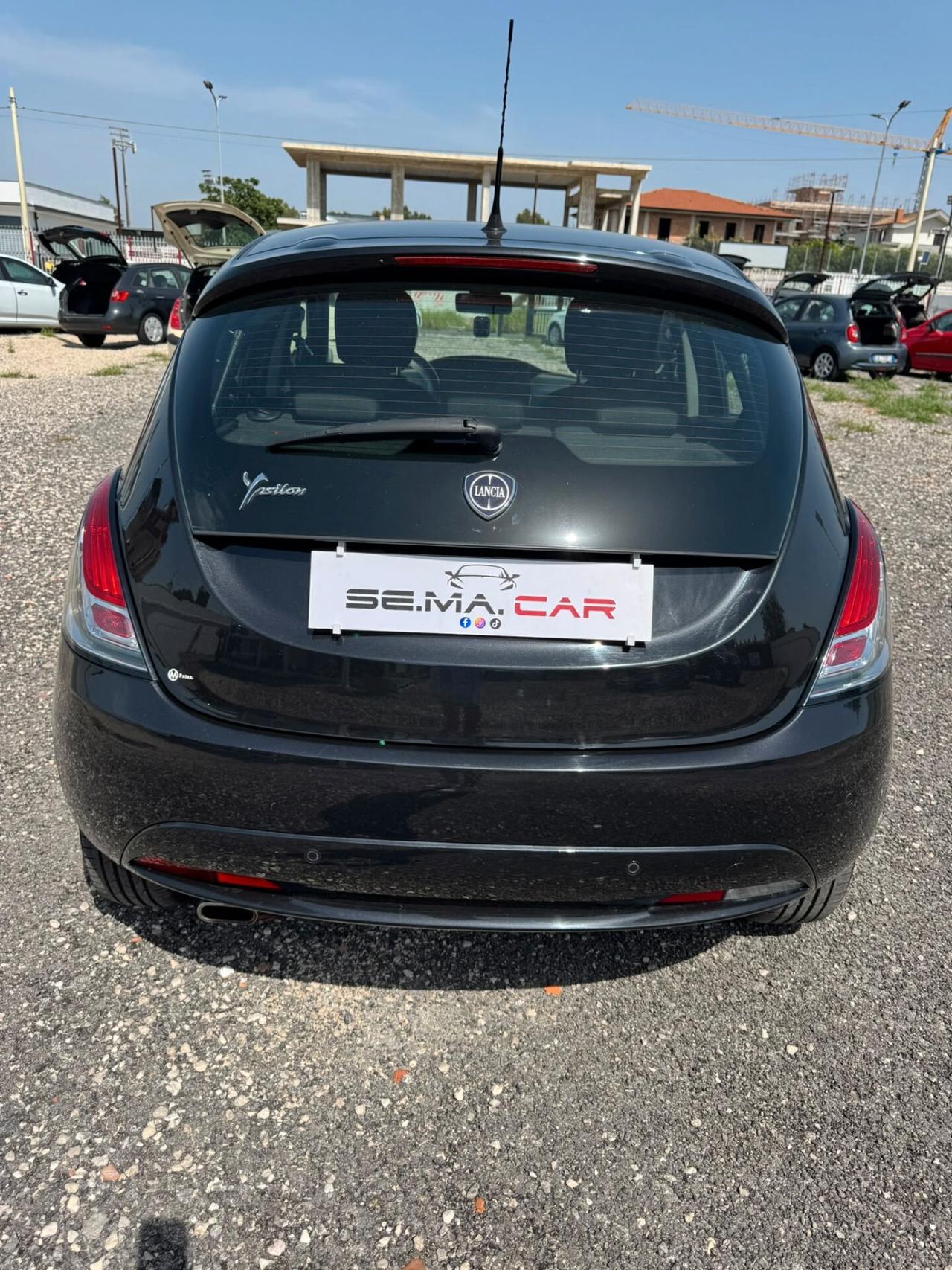 Lancia Ypsilon 1.2 69 CV 5 porte S&S Gold
