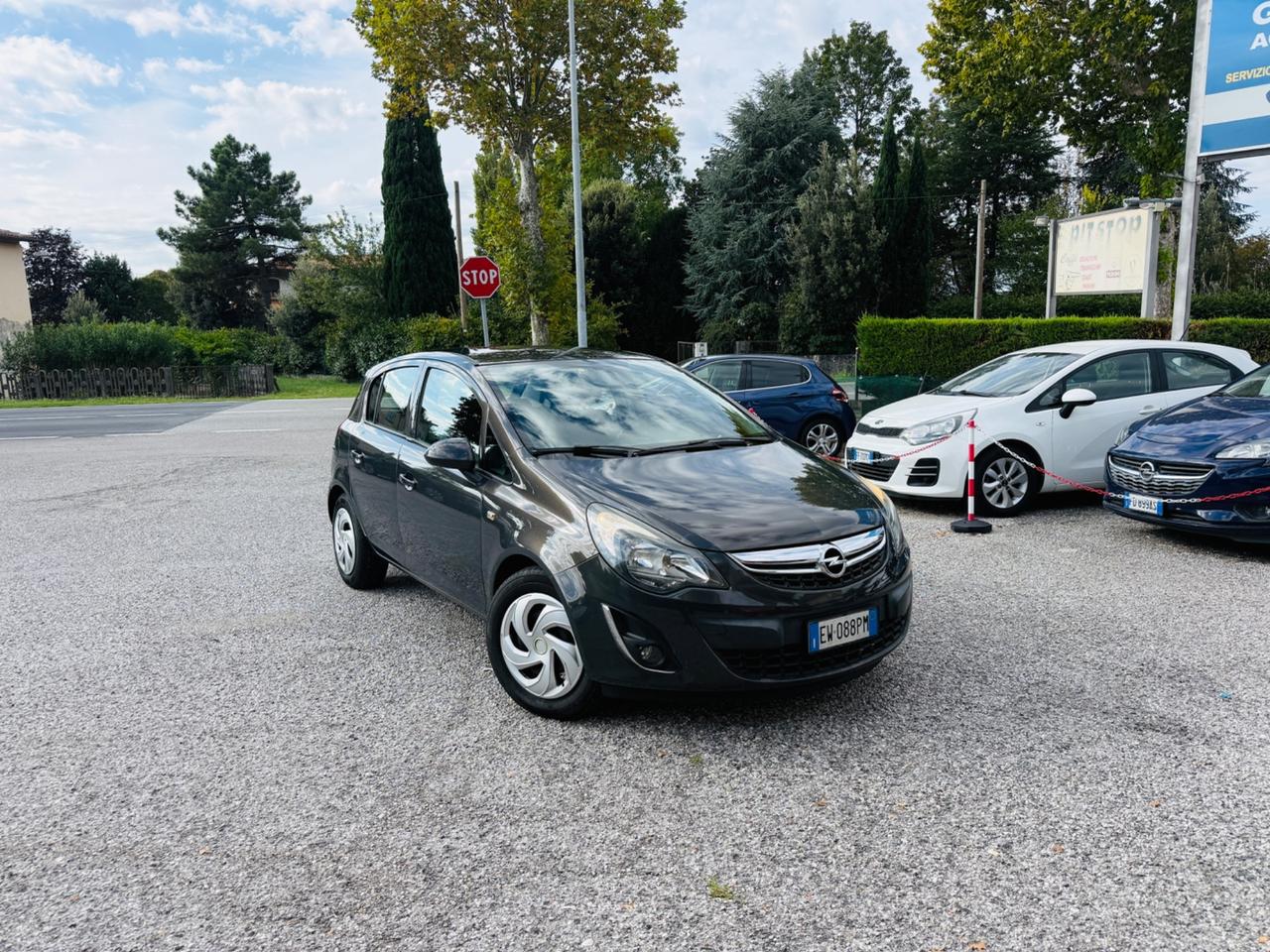 Opel Corsa 1.2 85CV 5 porte GPL-TECH Edition