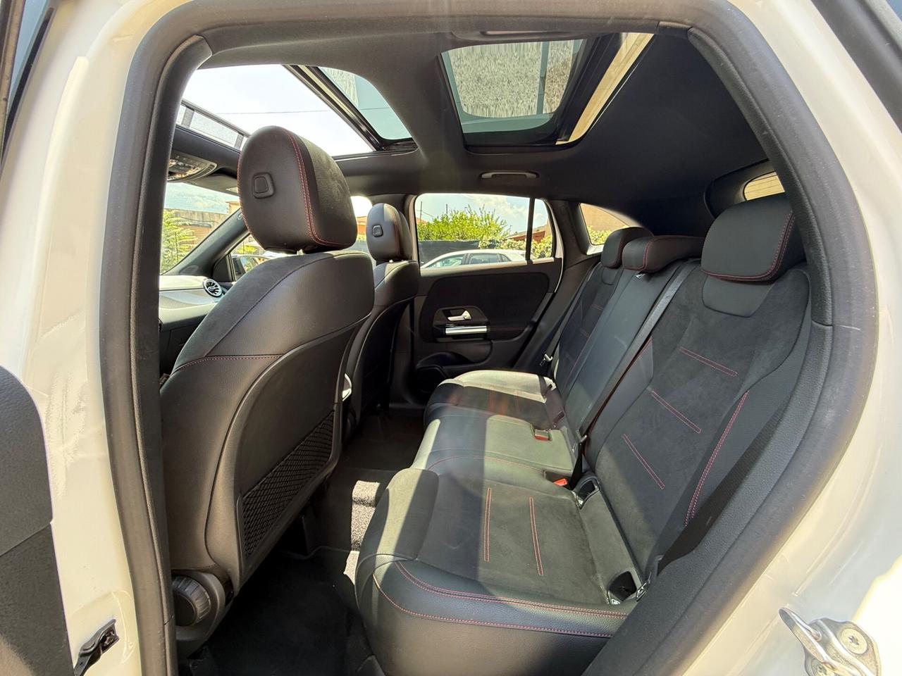 Mercedes GLA 220d Premium