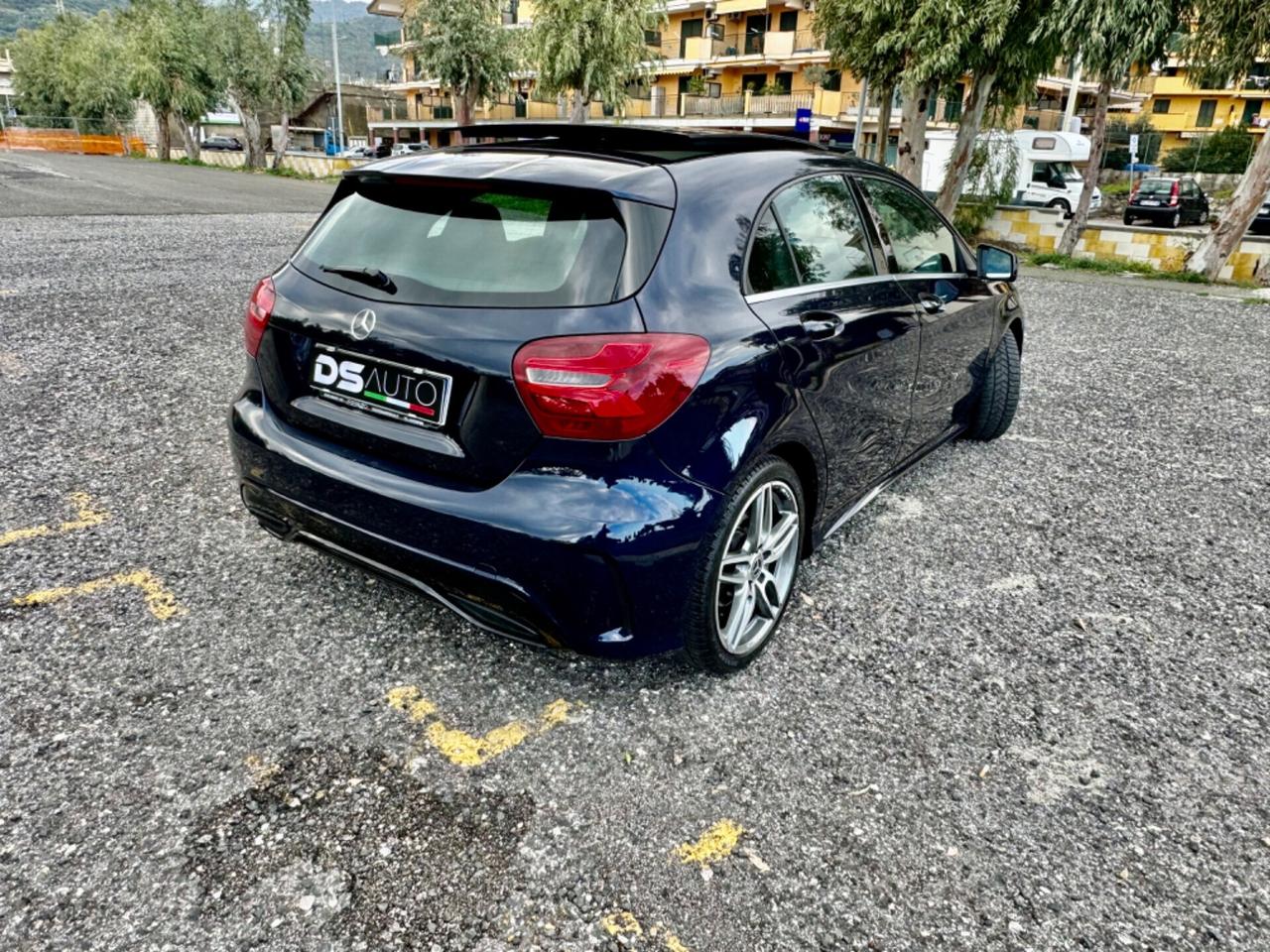 MERCEDES- BENZ A 200 d AUTOMATIC PREMIUM