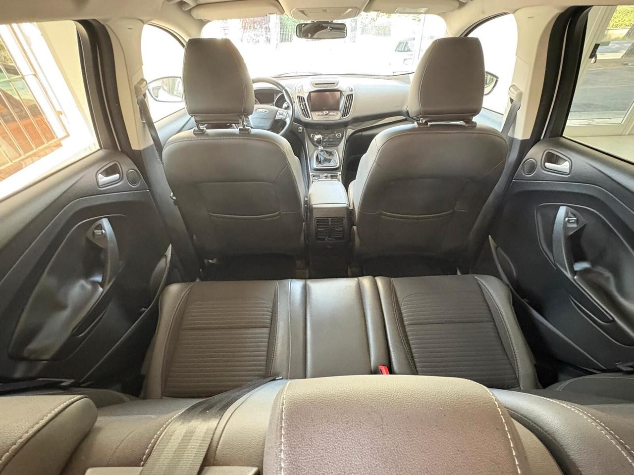 Ford Kuga 1.5 TDCI 12 MESI DI GARANZIA COMPLETA !!!!