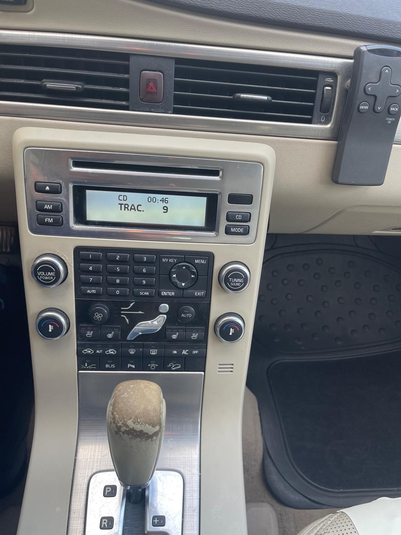 Volvo XC 70 XC70 D5 AWD Summum