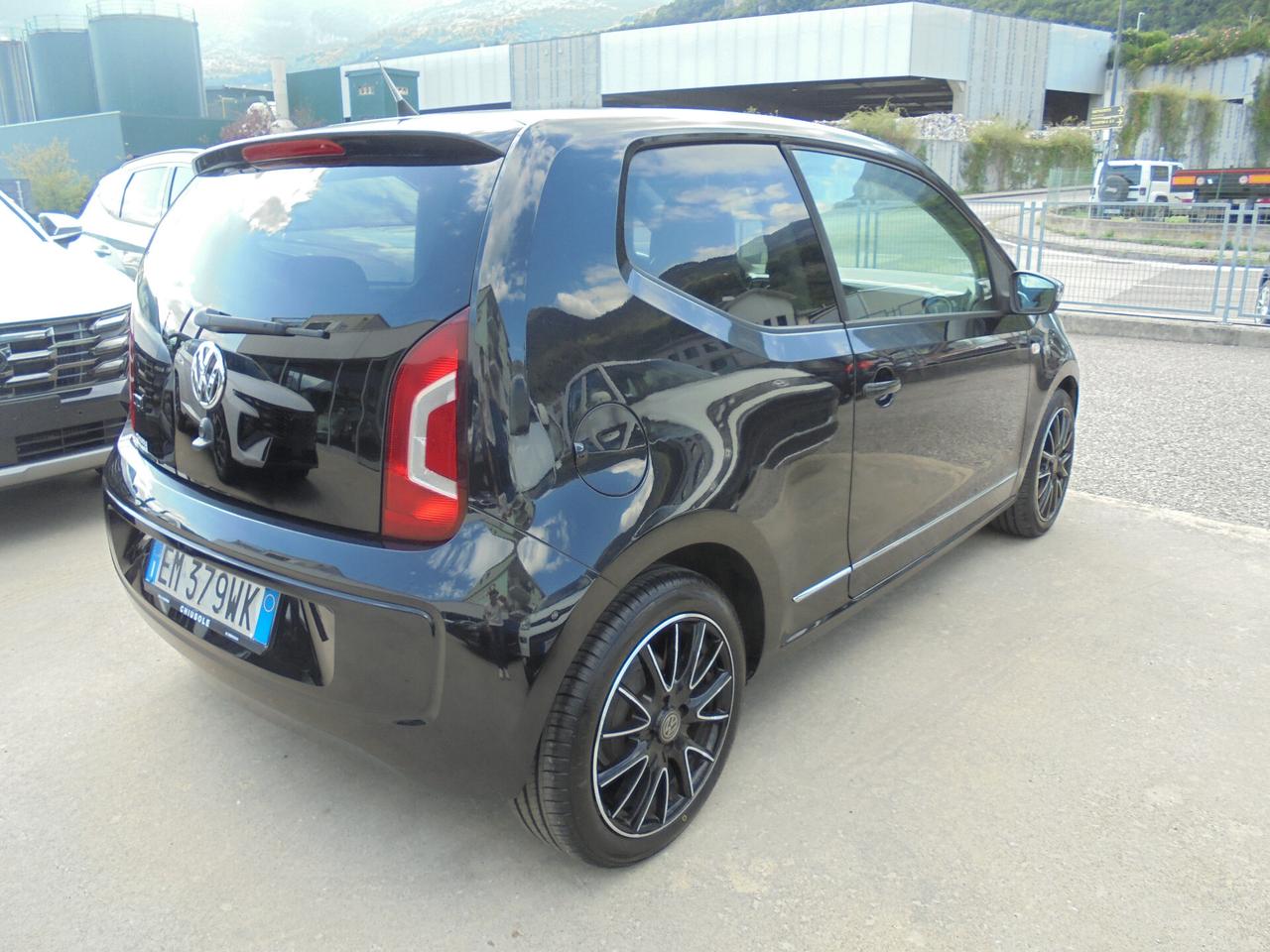 Volkswagen up! 1.0 75 CV 3p. high
