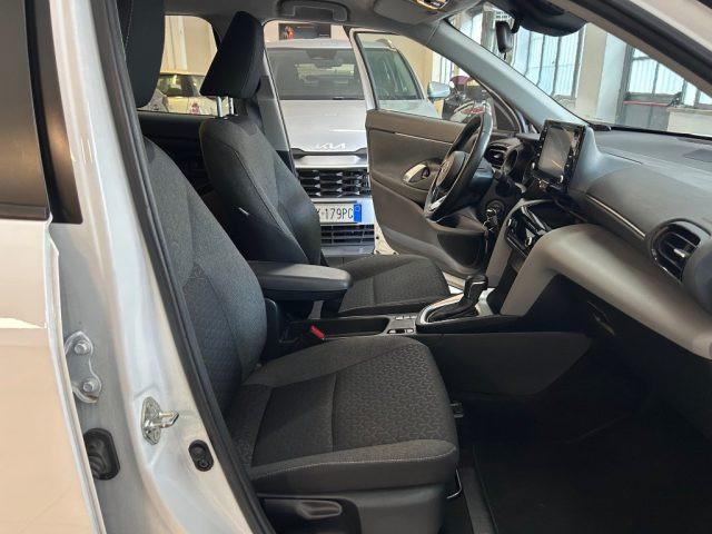 TOYOTA Yaris Cross 1.5 Hybrid 5p. E-CVT Business