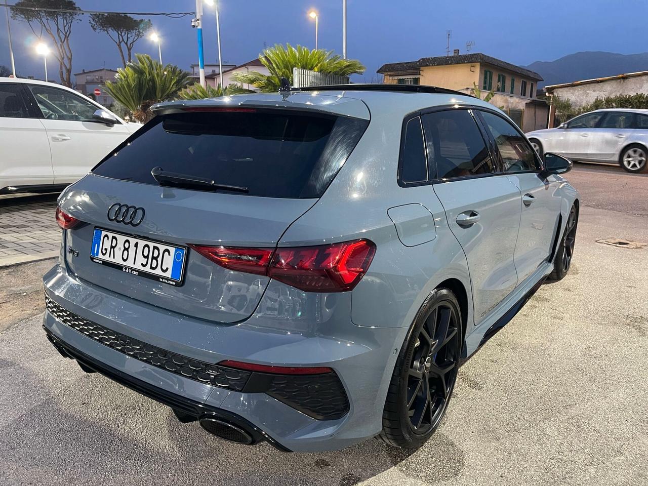 Audi RS3 Sportback 2.5TFSI *CARBOCERAMICA*PANORAMA*