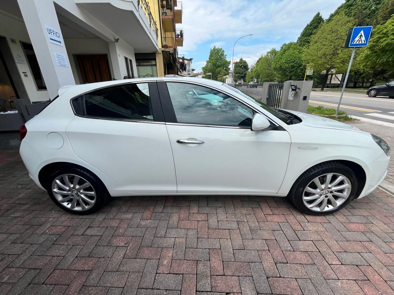 Alfa Romeo Giulietta 1.4 Turbo 120 CV GPL